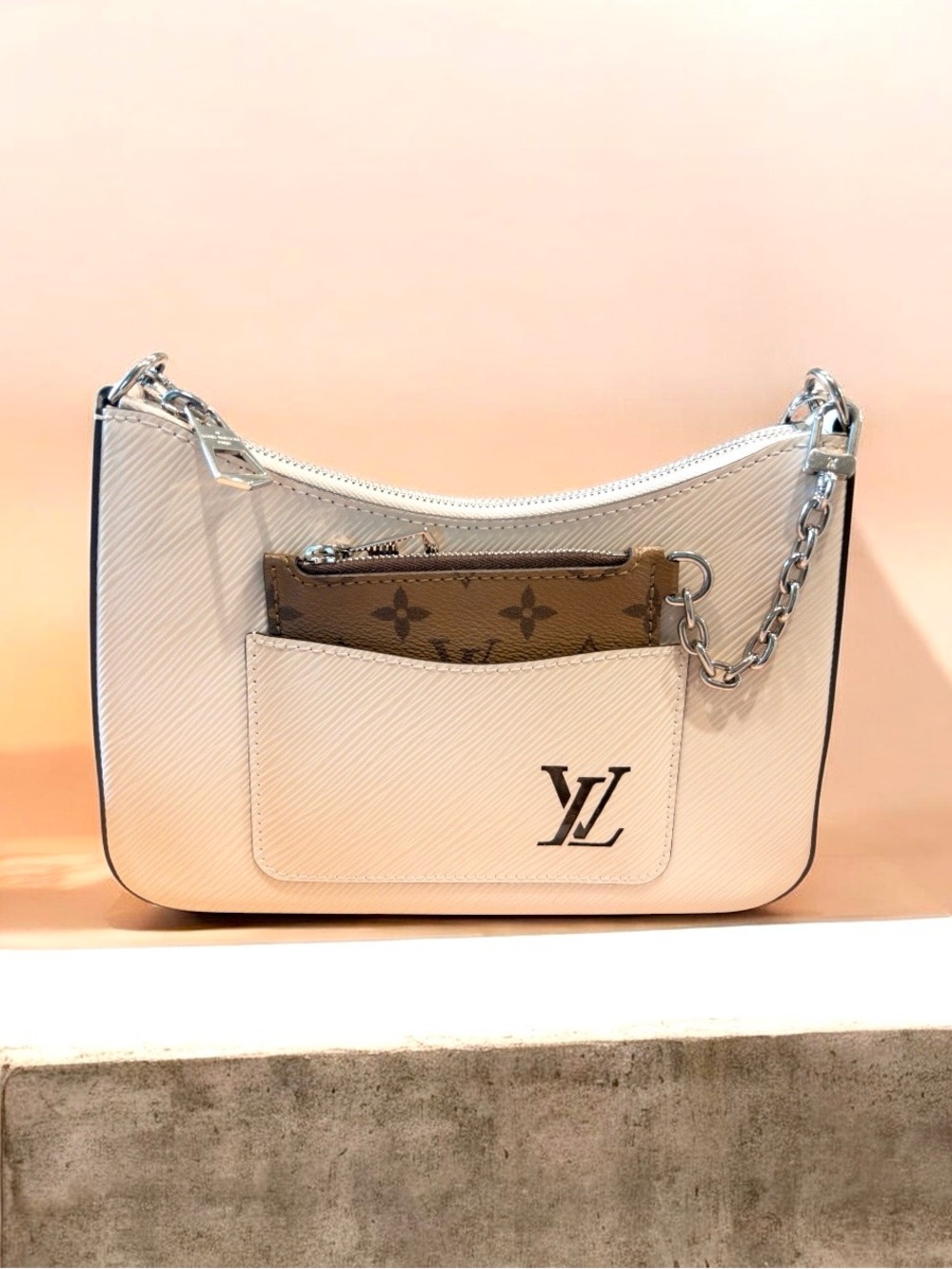 Louis Vuitton (Marelle) Cream Leather Shoulder Bag with Silver Chain